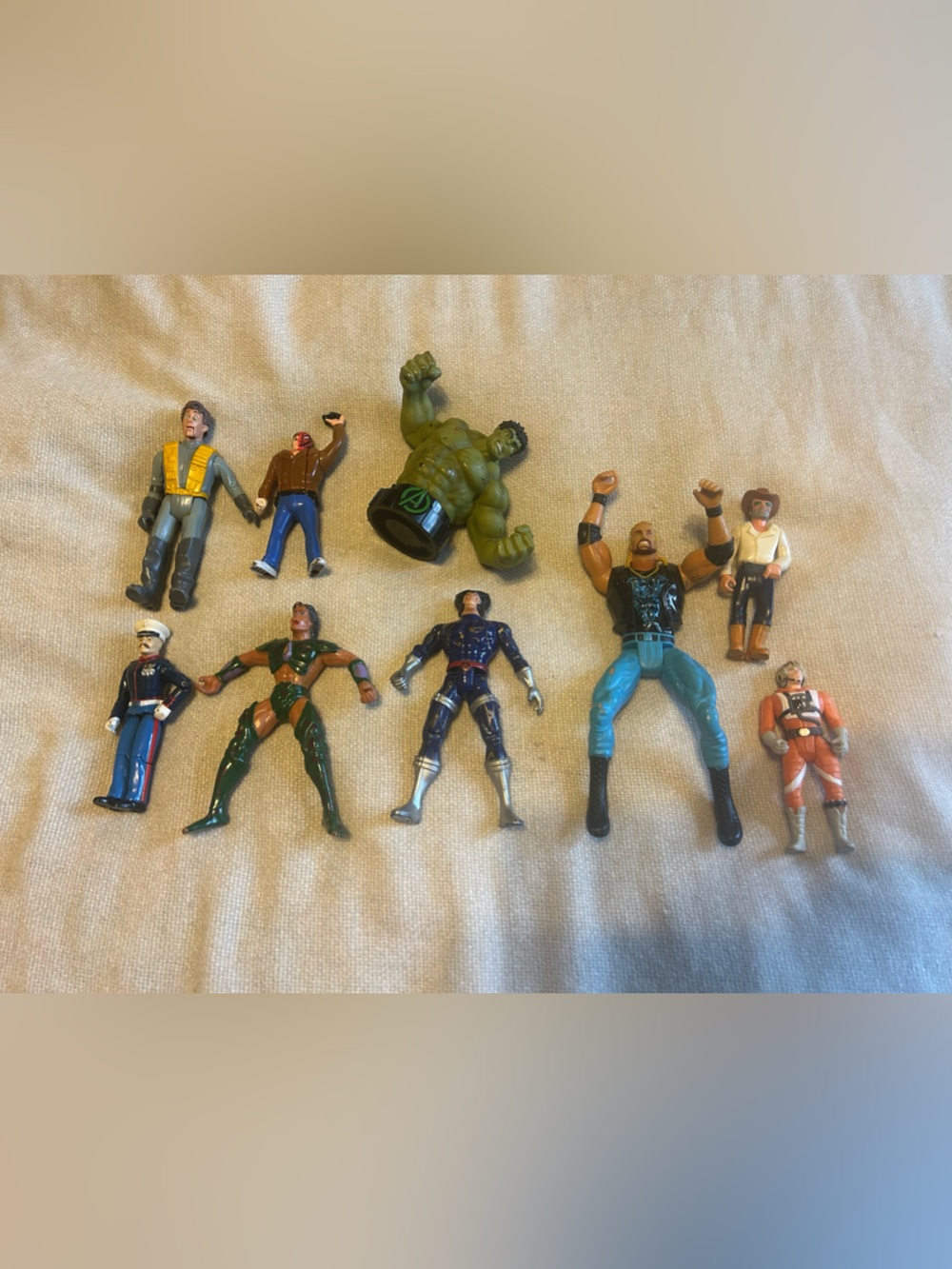 Action figure lot